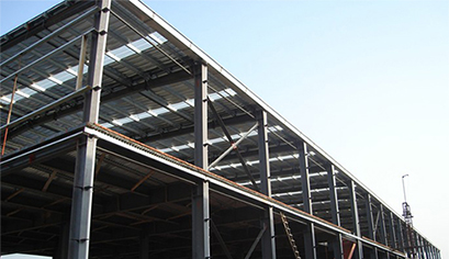 鋼結(jié)構(gòu)設(shè)計(jì)中如何考慮柱拉、牛腿梁和墻框架柱