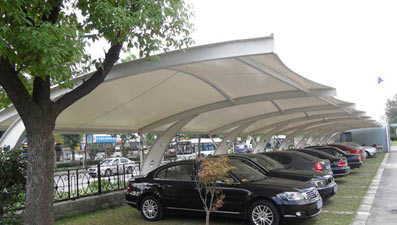 北京膜結(jié)構(gòu)車棚施工方案要素有哪些?