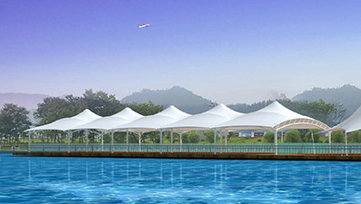 膜結(jié)構(gòu)車棚可以為車遮風(fēng)擋雨的優(yōu)勢(shì)