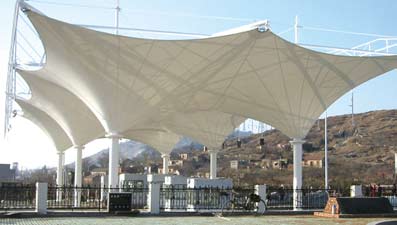 北京膜結(jié)構(gòu)車棚設(shè)計中如何對膜結(jié)構(gòu)進(jìn)行加固設(shè)計？