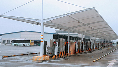 膜結(jié)構(gòu)停車棚積水需及時處理及膜結(jié)構(gòu)車棚保養(yǎng)禁忌