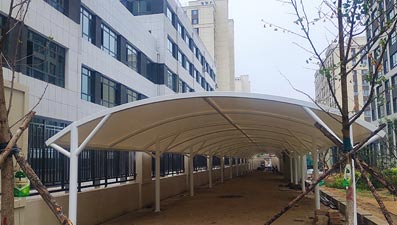 北京膜結構車棚在施工中有哪些要求?