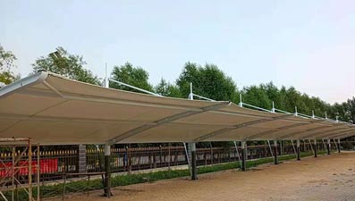 制作北京膜結(jié)構(gòu)車棚需注意四個問題