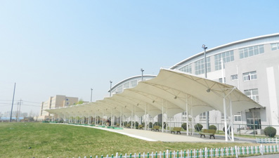 如何判斷膜結構建筑是否可以使用自由構圖法？